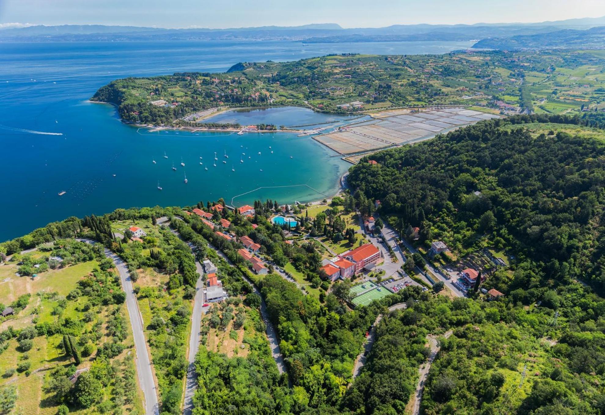Sea View Apartment Renzzo Струнян Екстер'єр фото